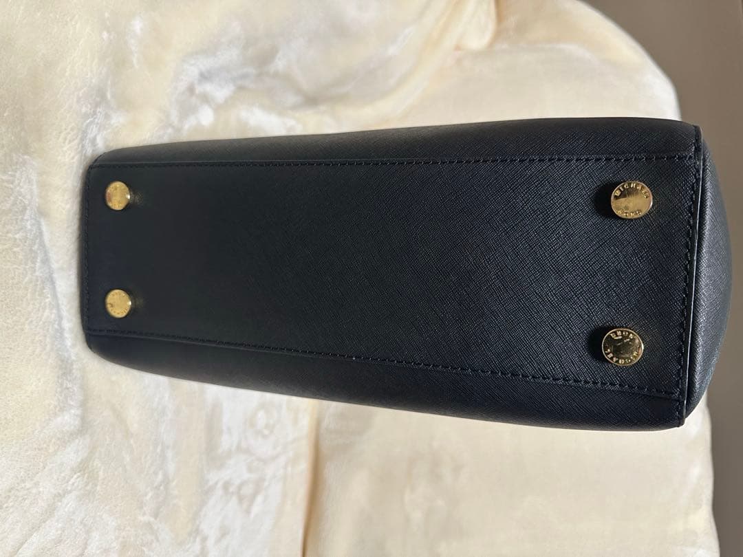 【みお】MICHAEL CORS バック