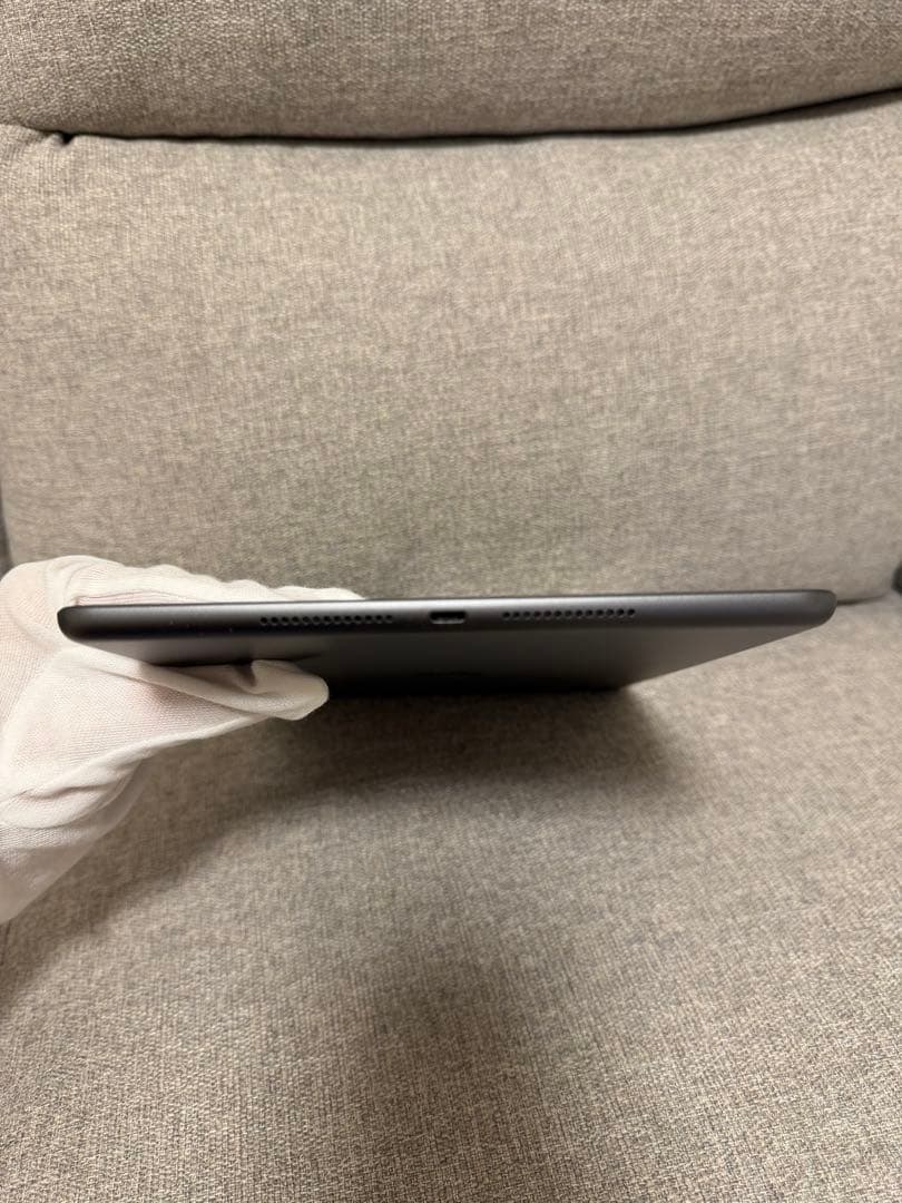 Apple iPad 第9世代 64GB SIMフリー 本体　スペースグレイ