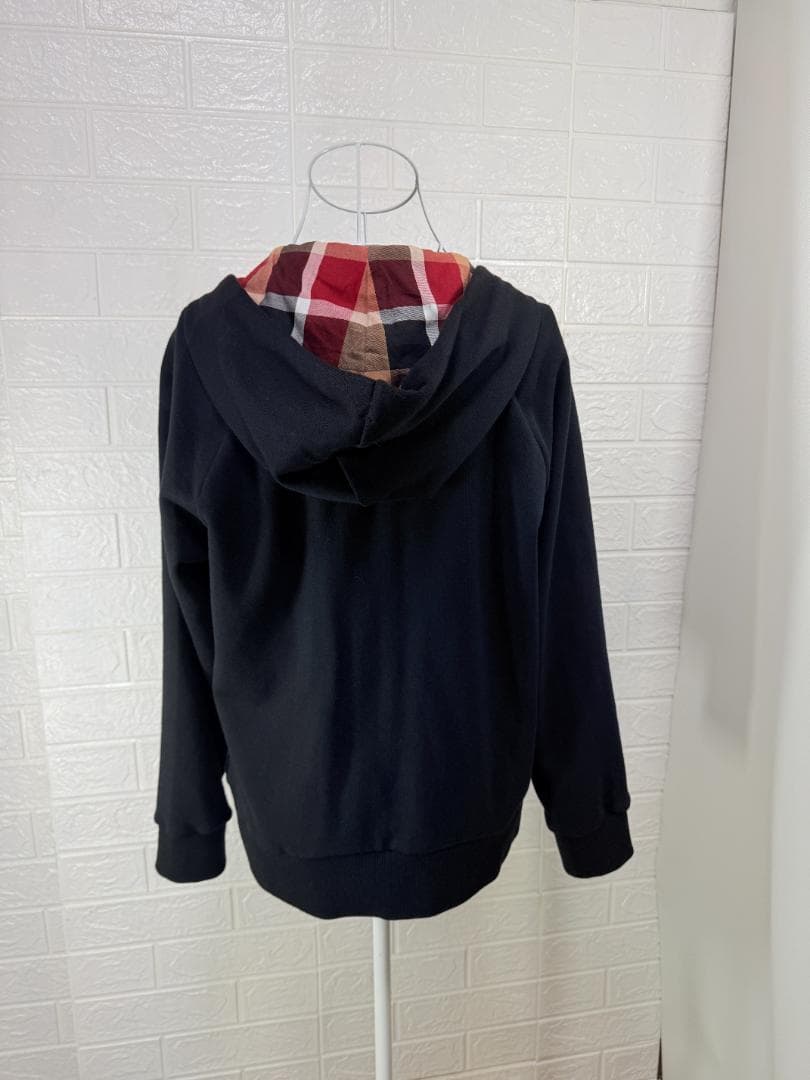 BLUE LABEL クレストブリッジ ブラックパーカー サイズ40 (L) 黒