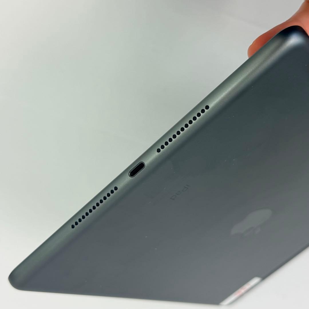 【極美品】iPad 第7世代 Wi-Fi+セルラー 32GB simフリー
