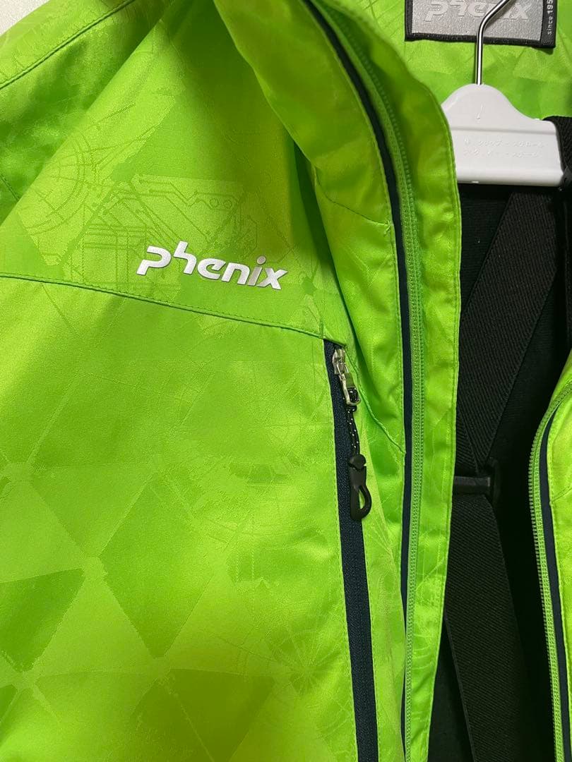 極美品phenix フード付きスキーウェアセットL 1回のみ！
