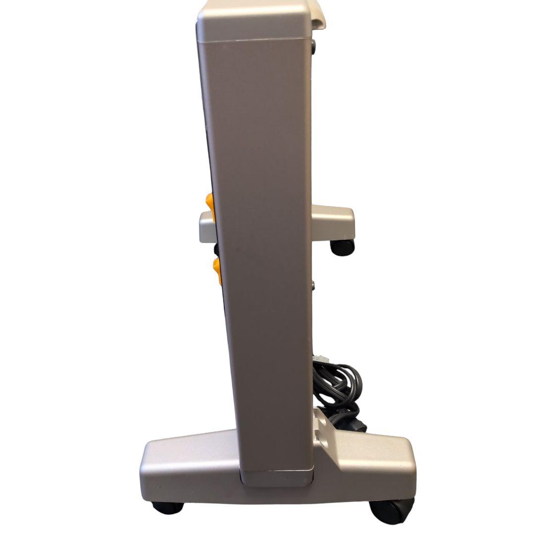 【極美品 送料無料】サンルミエキュート 電気ヒーター