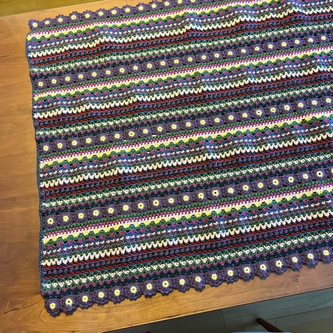 『ボーダーフラワーブランケット』ホビーラホビーレ〜手編み〜マルチカバー