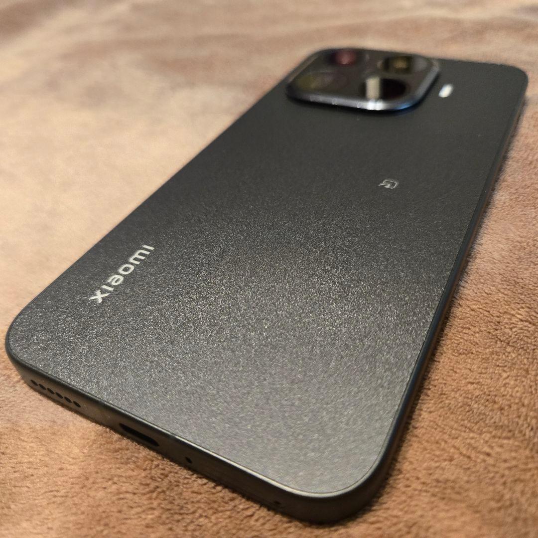 Xiaomi 15t pro 本体 12GB 256GB 黒