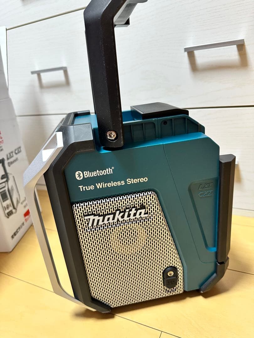 ソラ⭐︎⭐︎新品⭐︎Makita MR113 Bluetoothラジオ