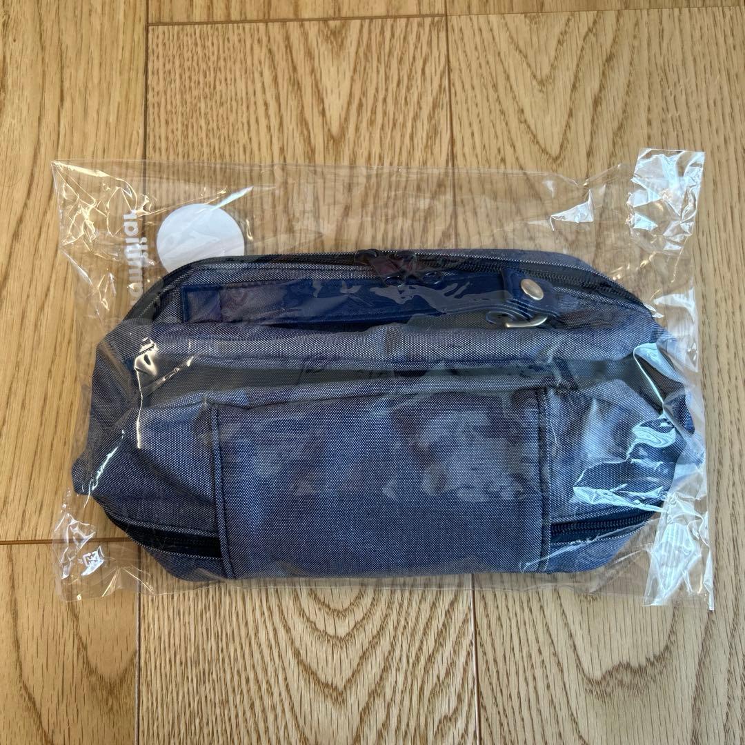 【新品未開封】ファミリア　ガーゼケット　おむつポーチ　ウェットシートふたセット