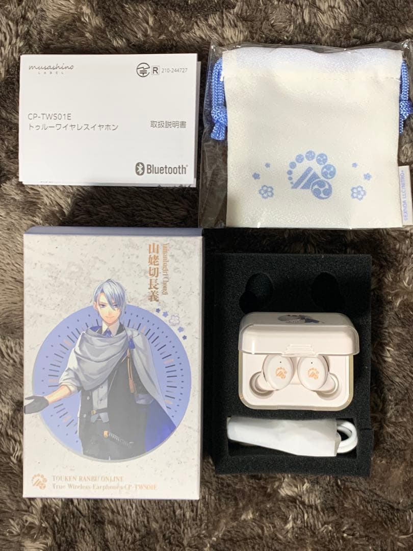 刀剣乱舞　山姥切長義　ワイヤレスイヤホン　ONKYODIRECT