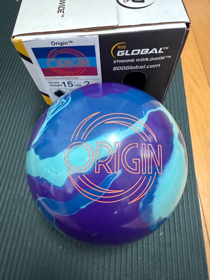 900 Global Origin ボウリングボール 15 lbs