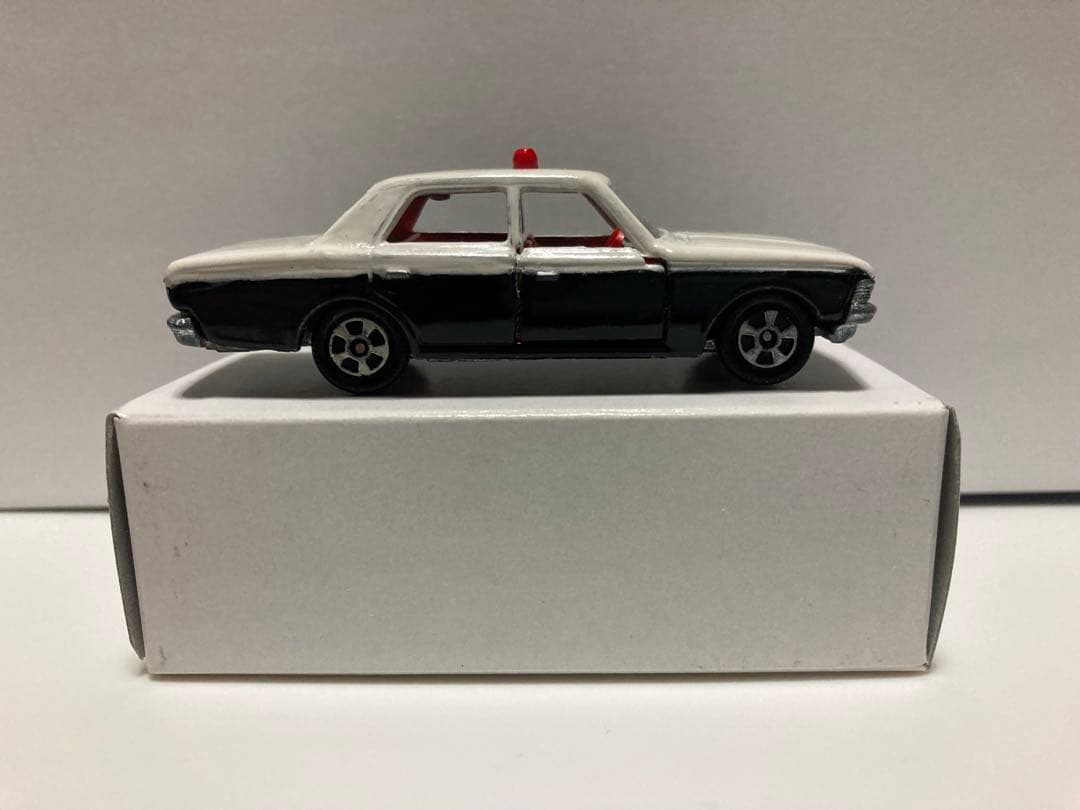 トミカ　日本製　クラウン　パトロールカー　1Aホイール　シール付き