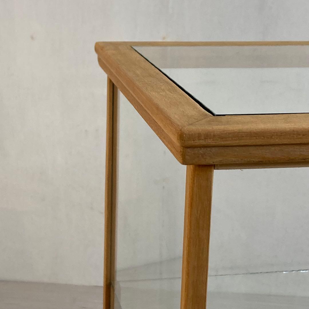 古い木製 小振り ガラスケース 2段 卓上ショーケース 扉なし