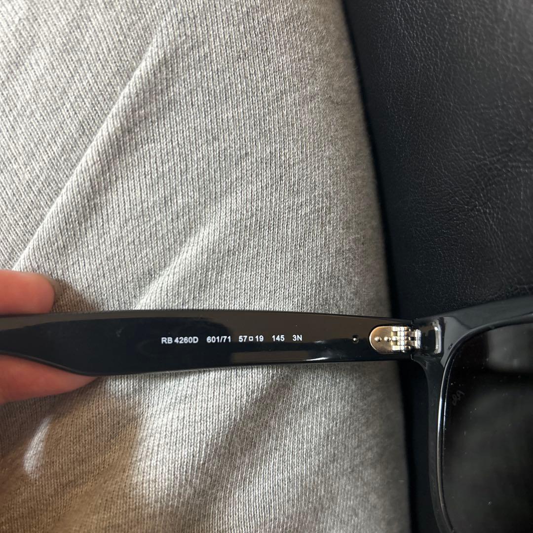 Ray-Ban レイバン RB4260D ブラック サングラス ケース付き