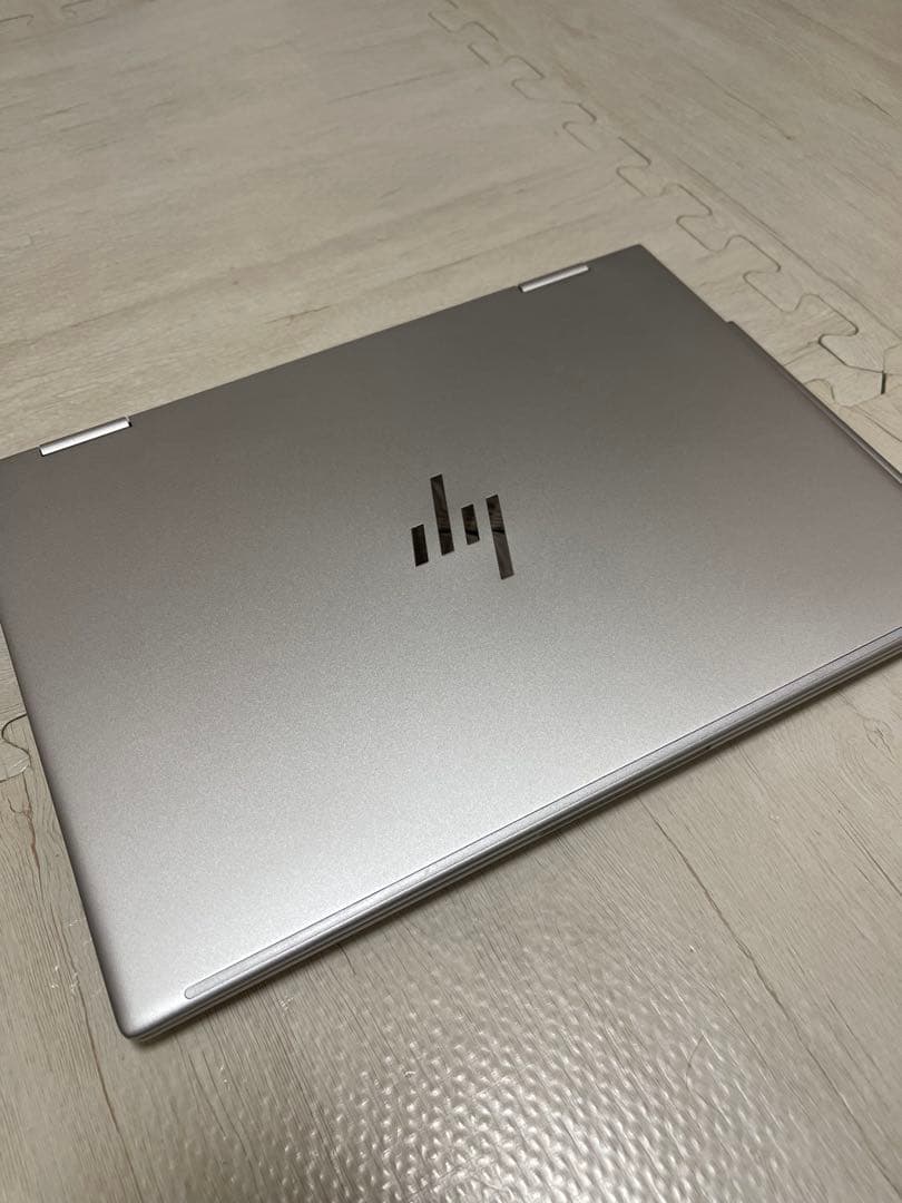 【美品】OLED高精細 HP Envy x360 i5 16GB 512GB