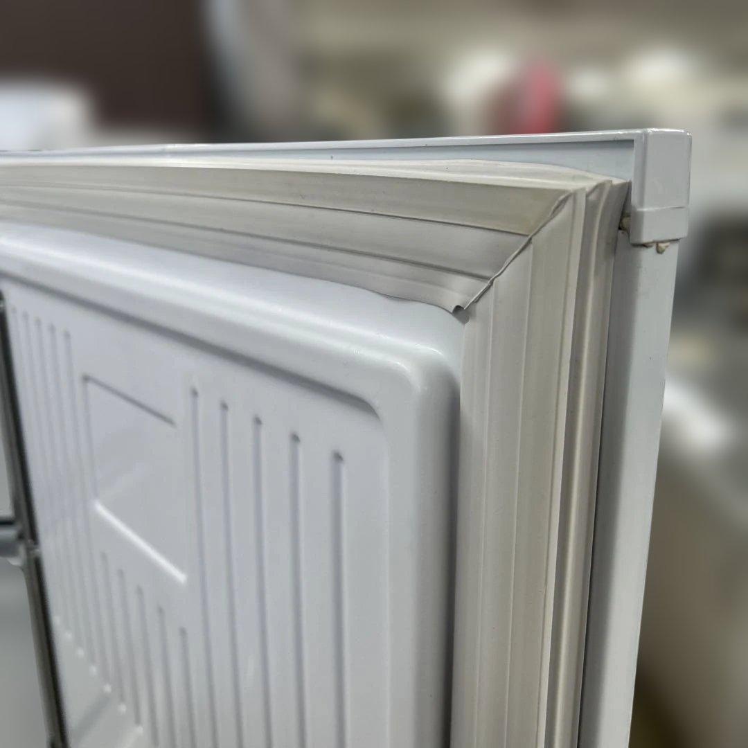 6837 Panasonic 小型冷凍ストッカー SCR-T66D-A