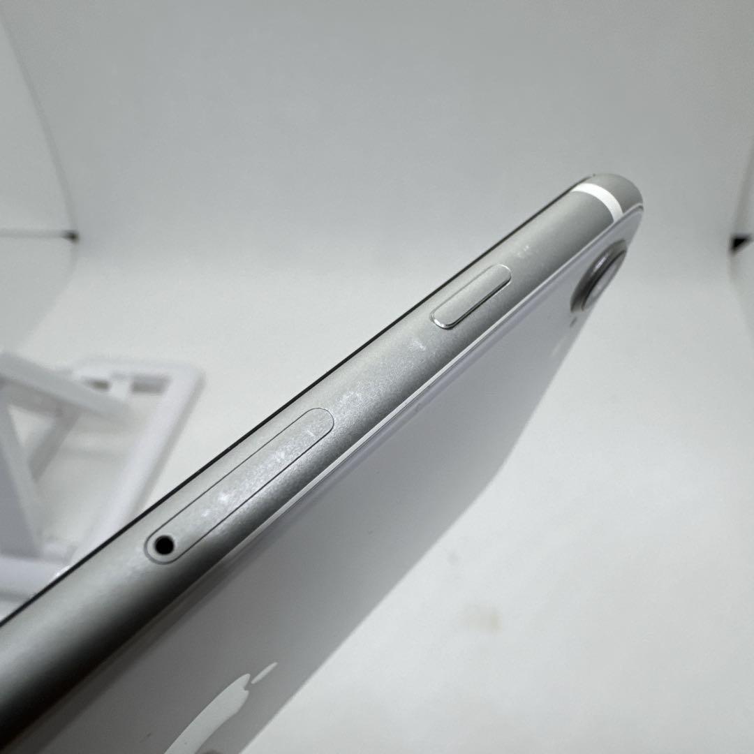 iPhoneSE 第2世代 SE2 128GB SIMフリー 白 ホワイト 本体