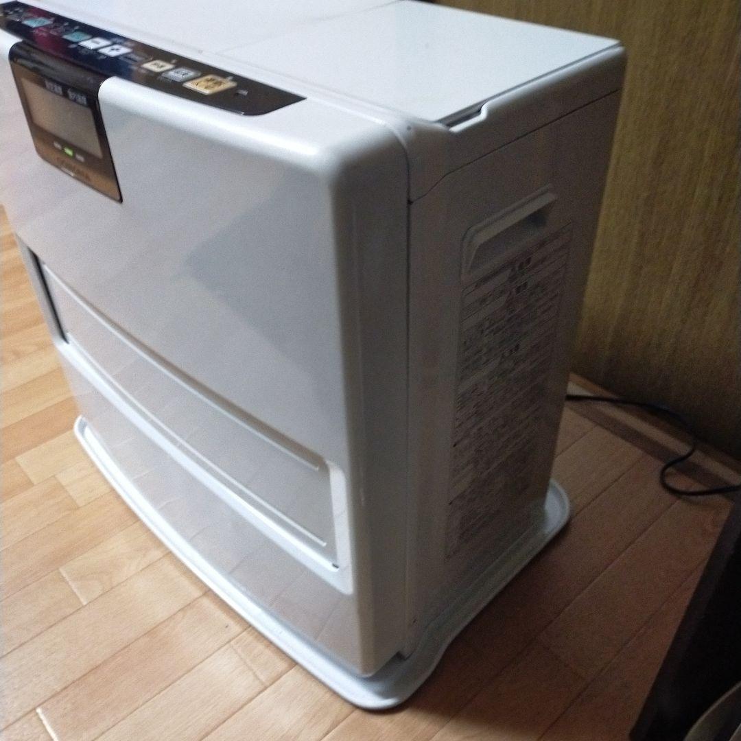 送料無料　コロナ　CORONA 石油ストーブ　ファンヒーター　ストーブ　暖房