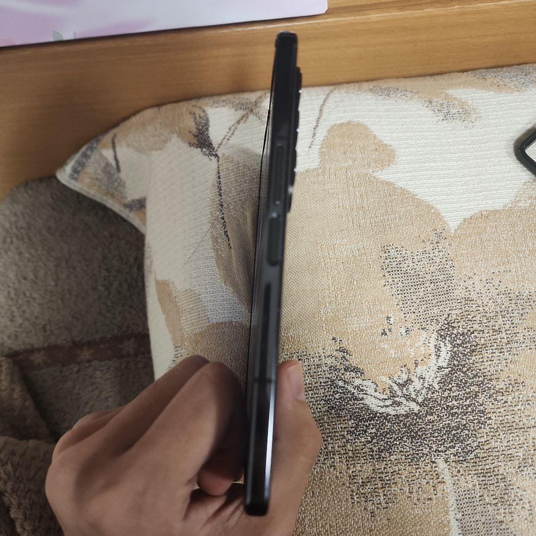 Samsung Galaxy Z Fold 4 本体