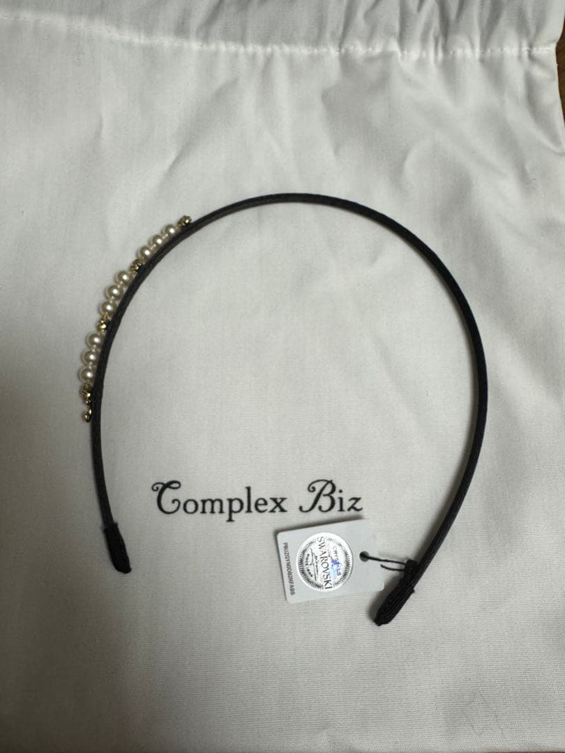 【未使用】Complex Biz パール装飾 カチューシャ