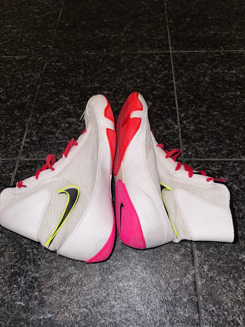 Nike ボクシングシューズ ホワイト/レッド/ピンク