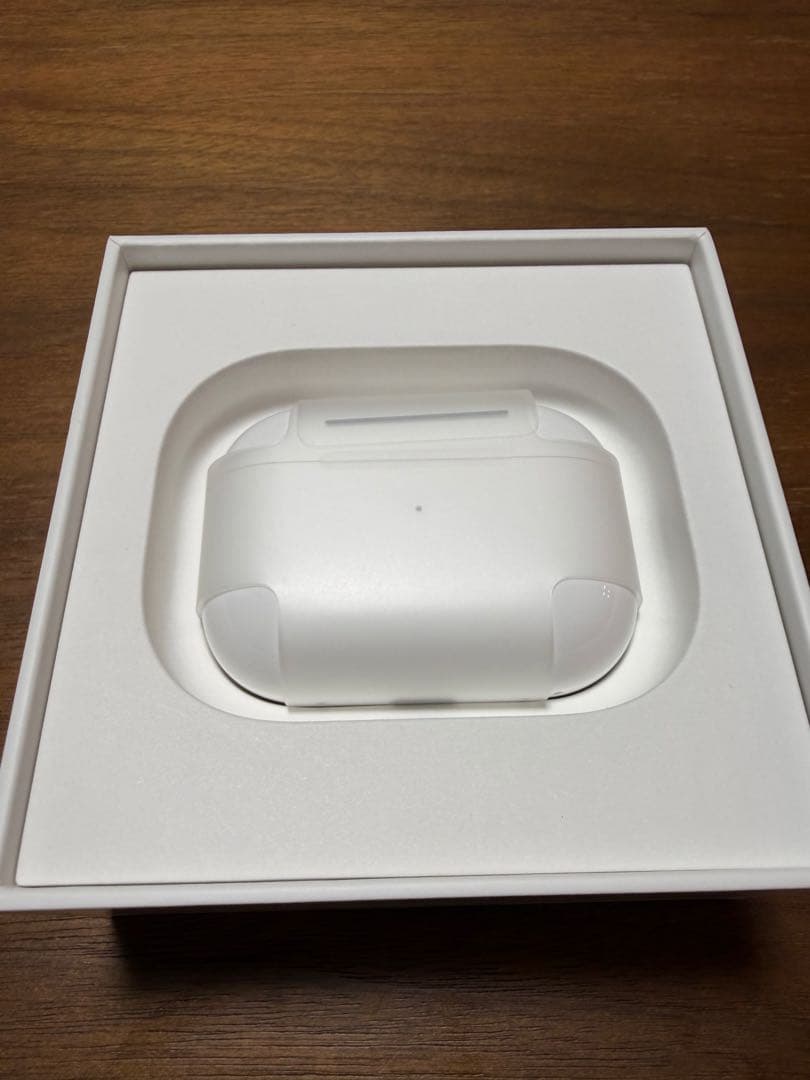AirPods Pro2 本体 充電ケース付き　美品