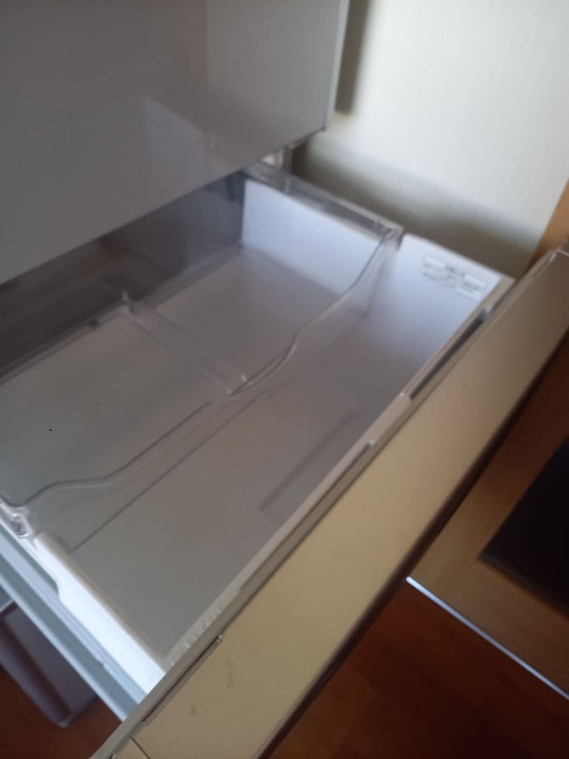 【直接引き渡し】HITACHI ノンフロン冷凍冷蔵庫 R-S37CMV