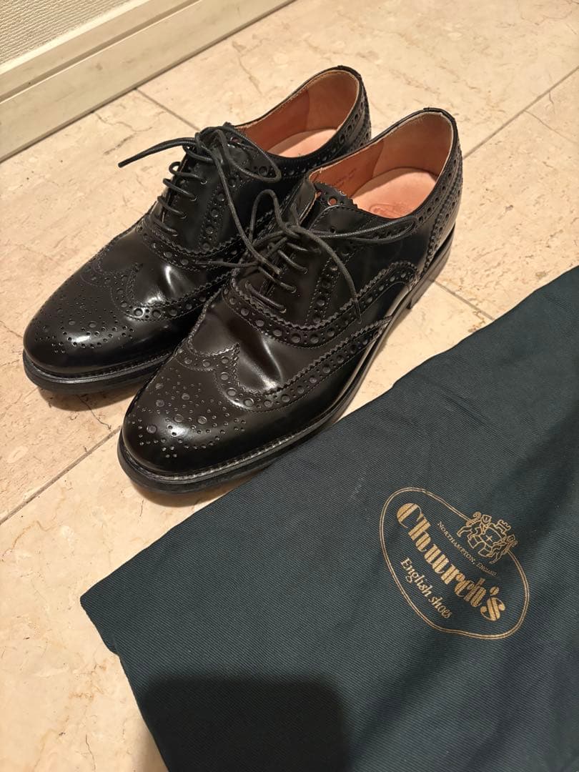 Church's ブラック ウィングチップ シューズ