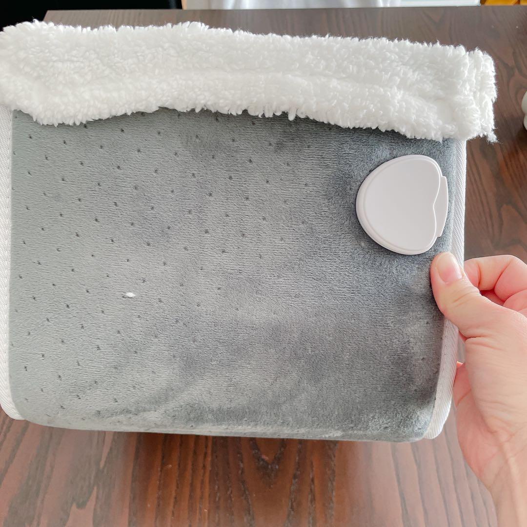 足元ヒーター フットウォーマー 電気 ホットフット ヒーター 10段階温度調整