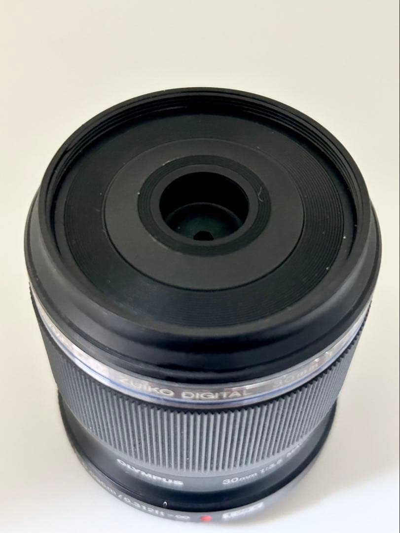 OLYMPUS 30mm f/3.5 MACROレンズ