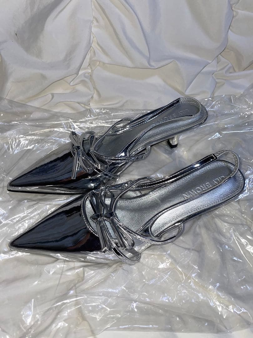 リボンディティールミュール　lily brown リリーブラウン　サンダル