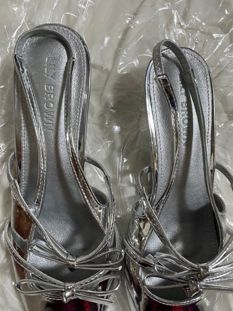 リボンディティールミュール　lily brown リリーブラウン　サンダル