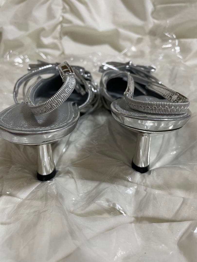 リボンディティールミュール　lily brown リリーブラウン　サンダル