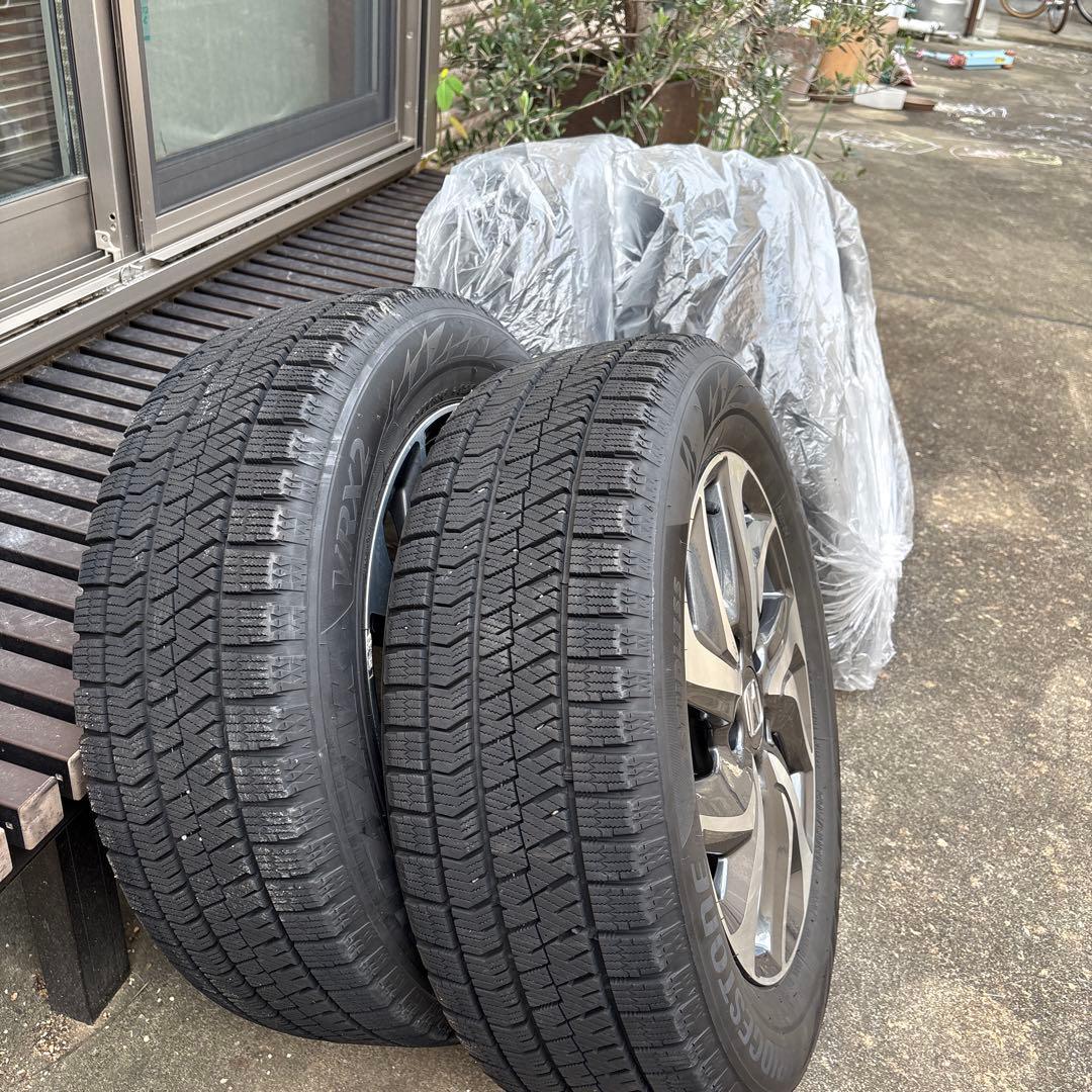 ホンダ純正アルミホイールスタッドレスタイヤブリヂストンブリザックVRX2