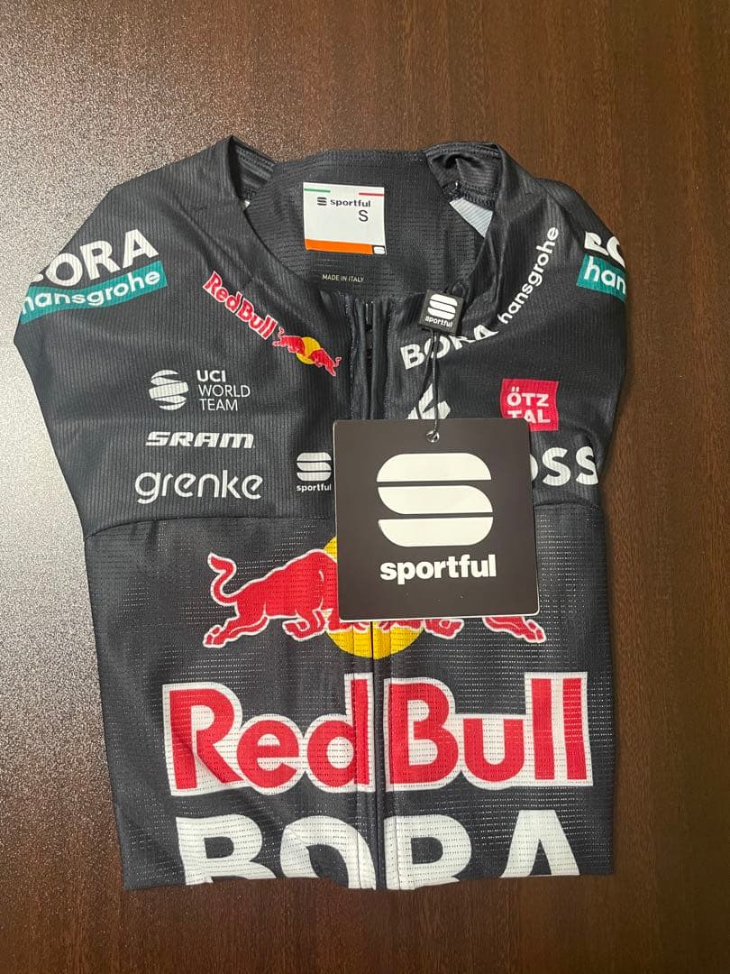 REDBULL BORA選手用ライトウエイトジャージ Sサイズ