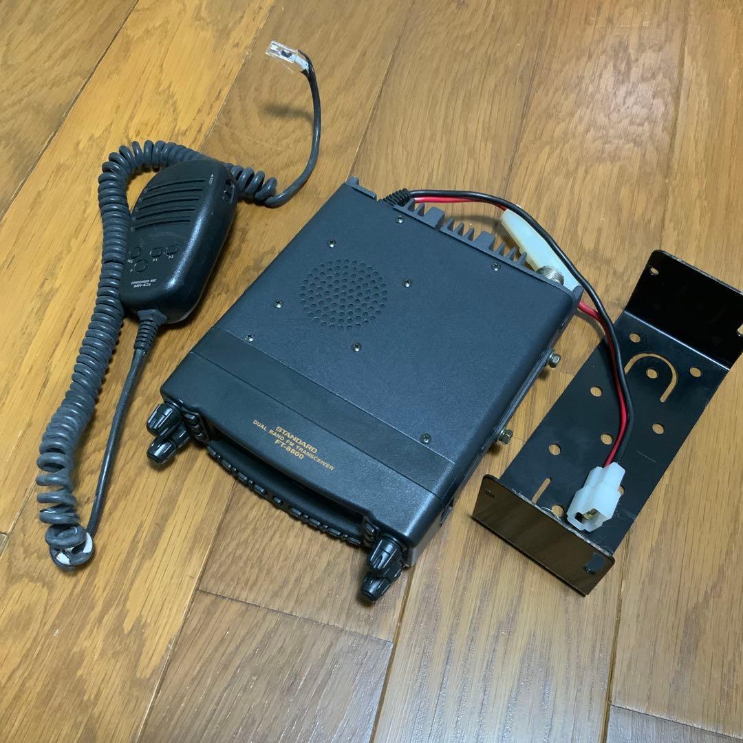 YAESU (STANDARD) FT8800　モービル機　20 W