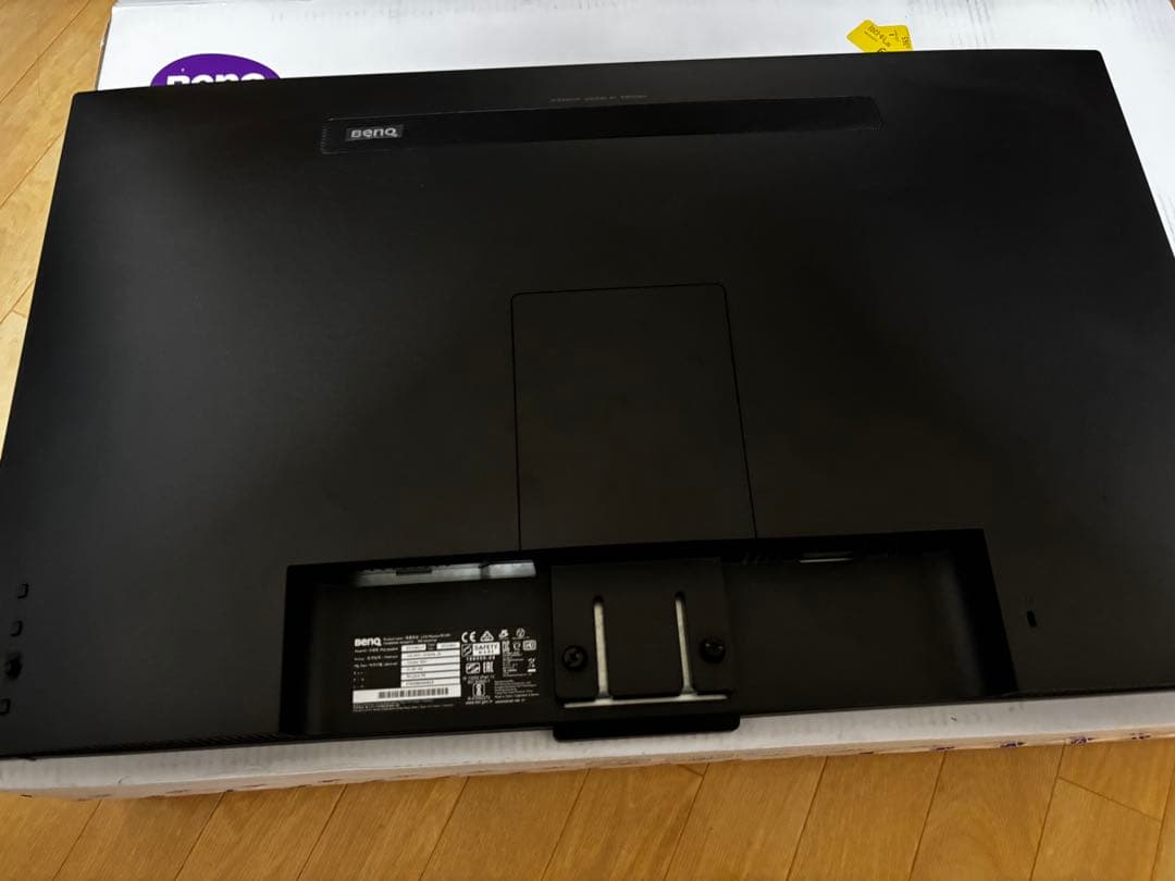 BenQ EW3280U 4Kモニター