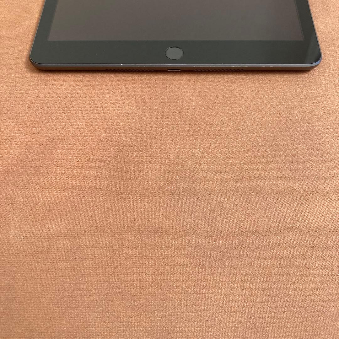 414【早い者勝ち】外観比較的美品☆iPad9第9世代64GB WIFIモデル☆