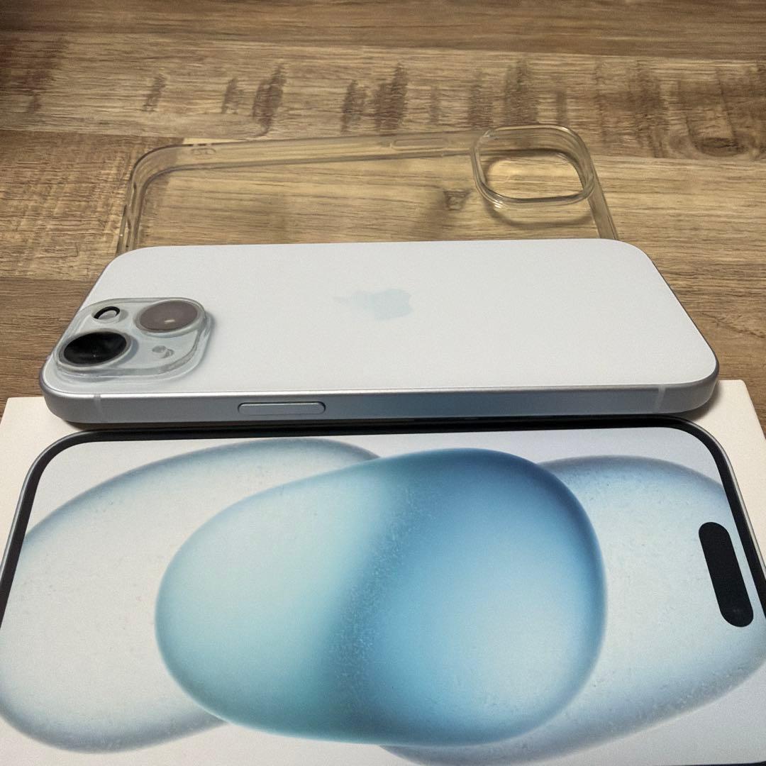 【美品】iPhone15 128G SIMフリー　ブルー