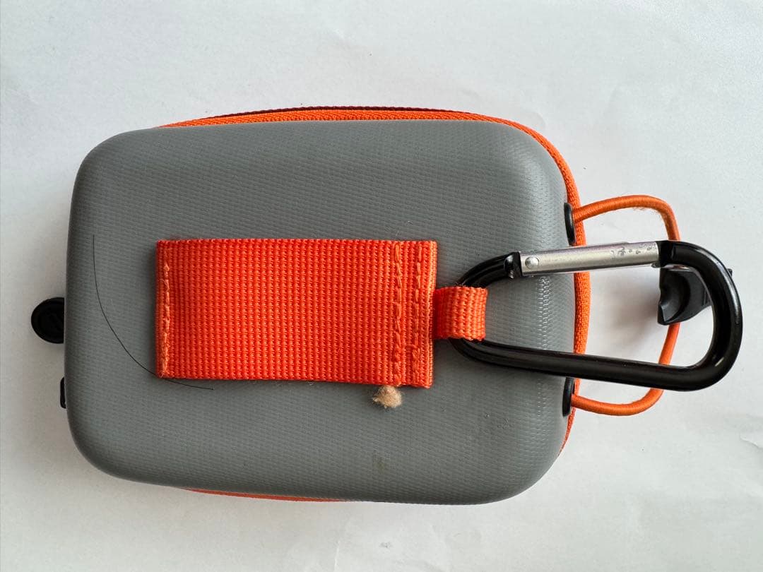 Bushnell ゴルフ用距離計 Tour V5 専用ケース付き