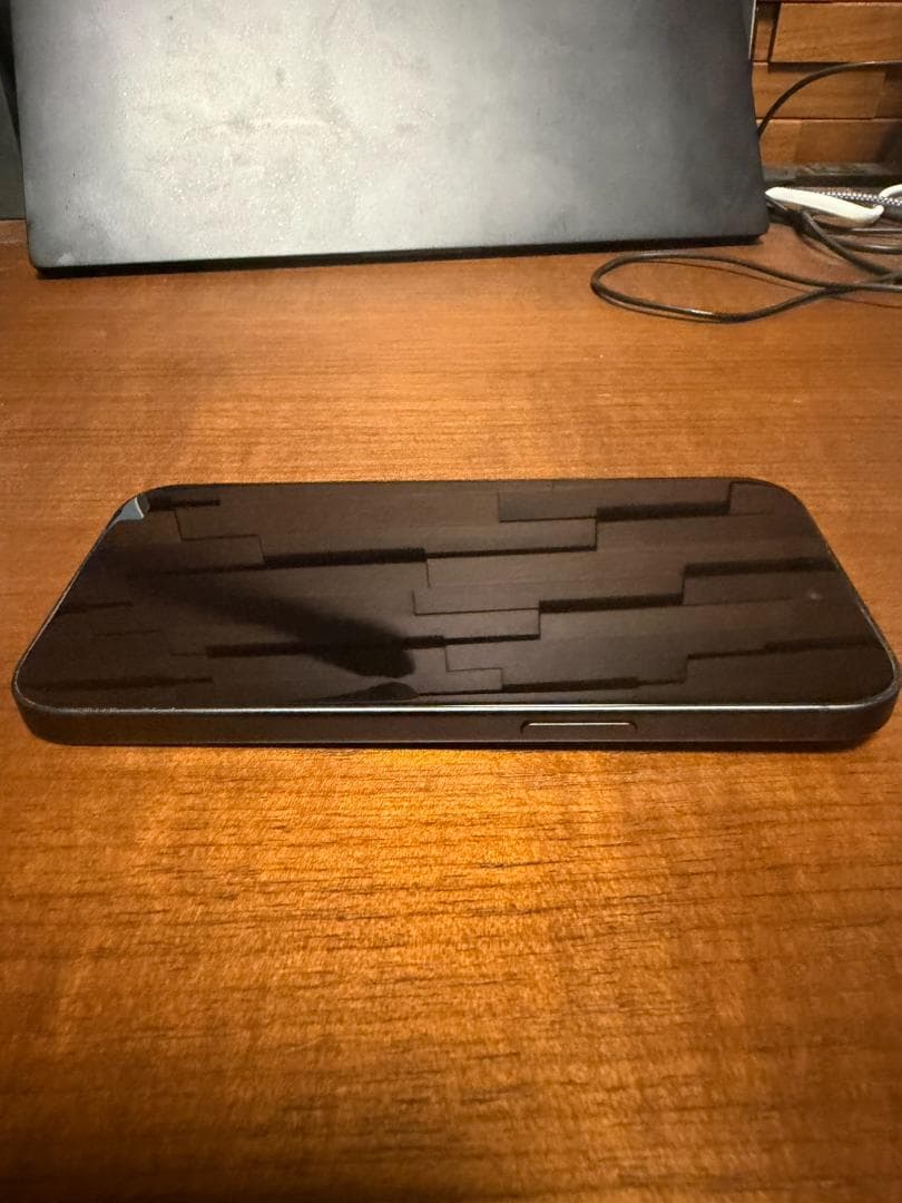 iPhone15 128GB SIMフリー ブラック　美品