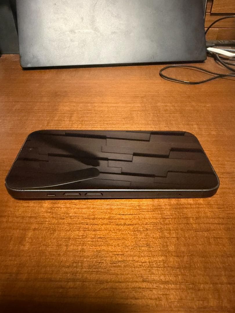 iPhone15 128GB SIMフリー ブラック　美品