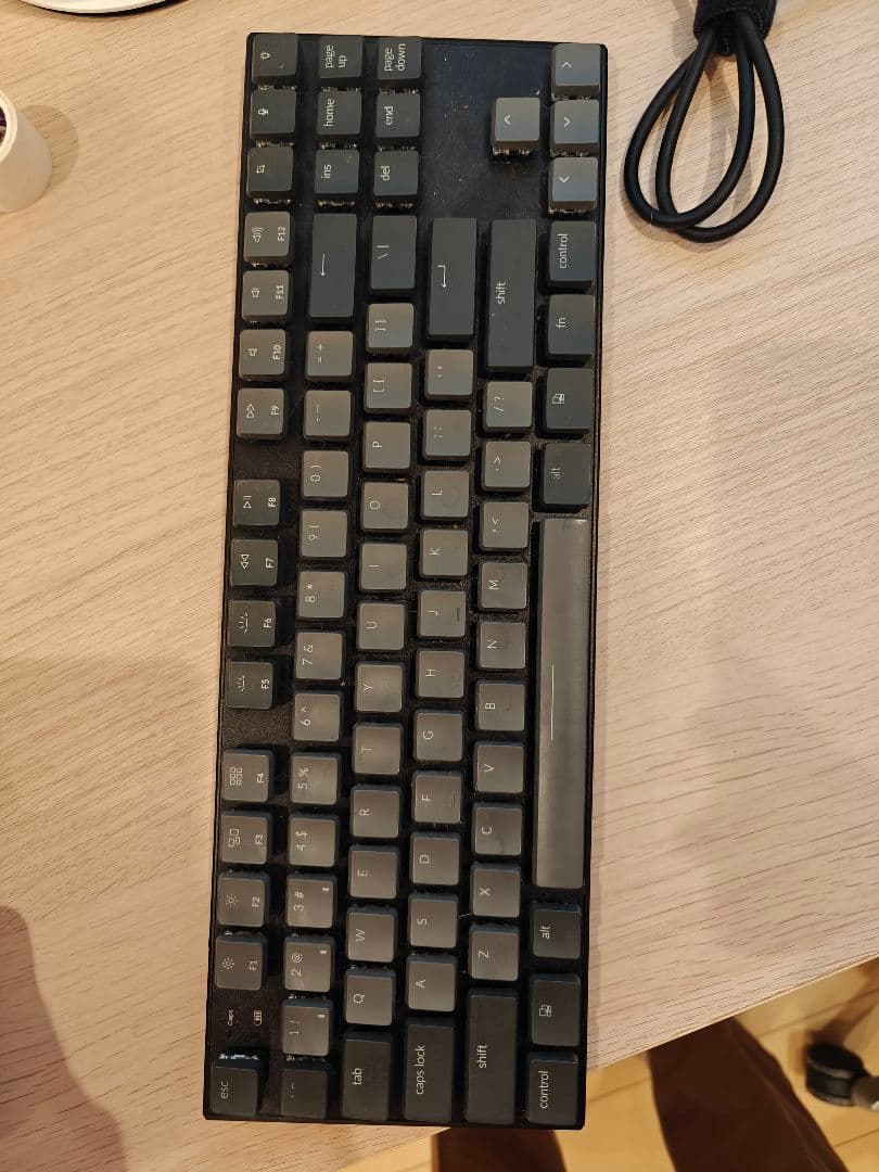 DELL U2720QM 27インチ 4K セット