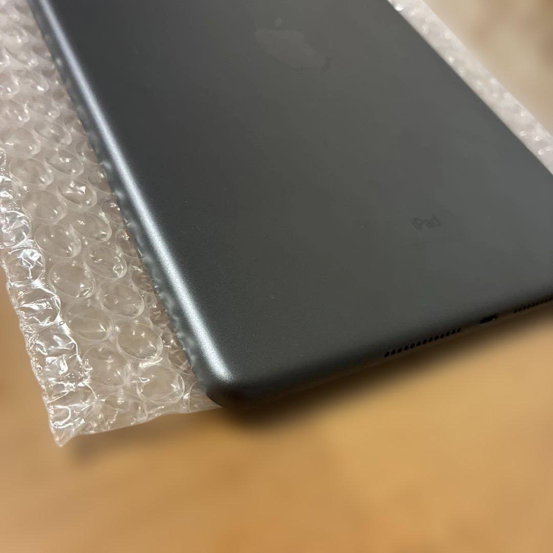 【訳有り】iPad第９世代　10.2インチ 64GB Wi-Fi 付属品完備