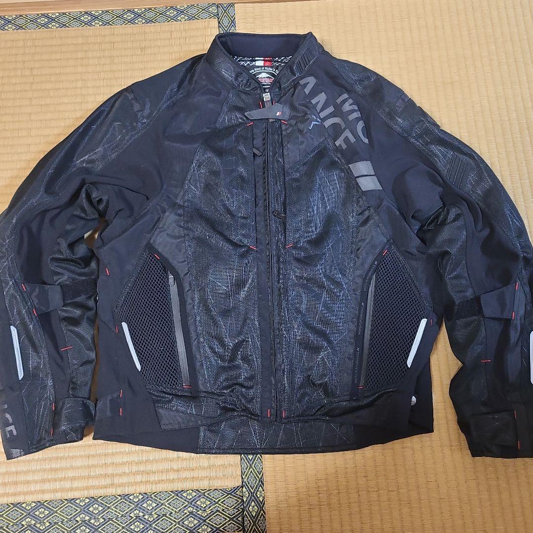 クシタニ エアーコンテンドジャケットメッシュパネル付き 黒