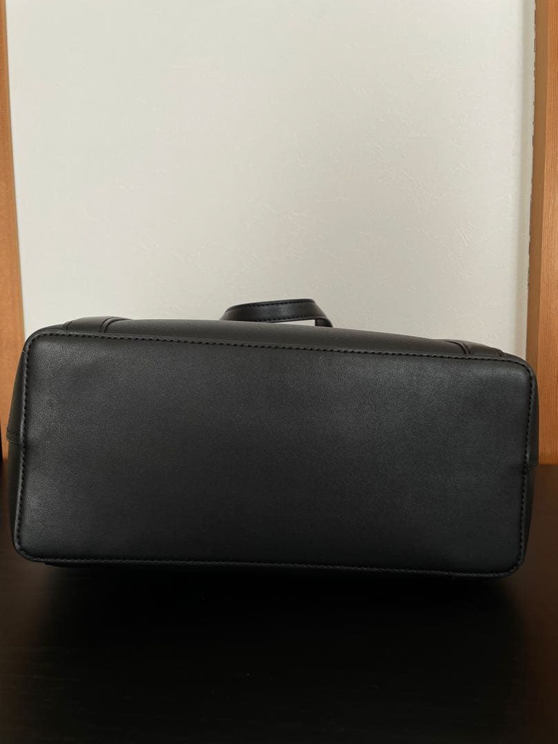 ★値下げ中★【新品】MICHAEL KORSレザーショルダートートブラック