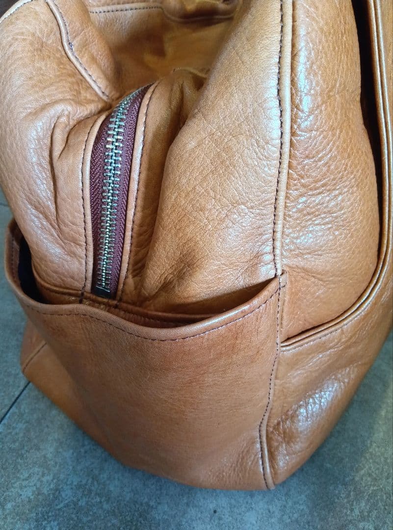 純国産　人気のaniary ボストンバッグ レザー ブラウンキャメル色