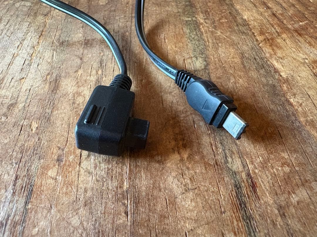 ビデオカメラ SONY DCR-TRV30