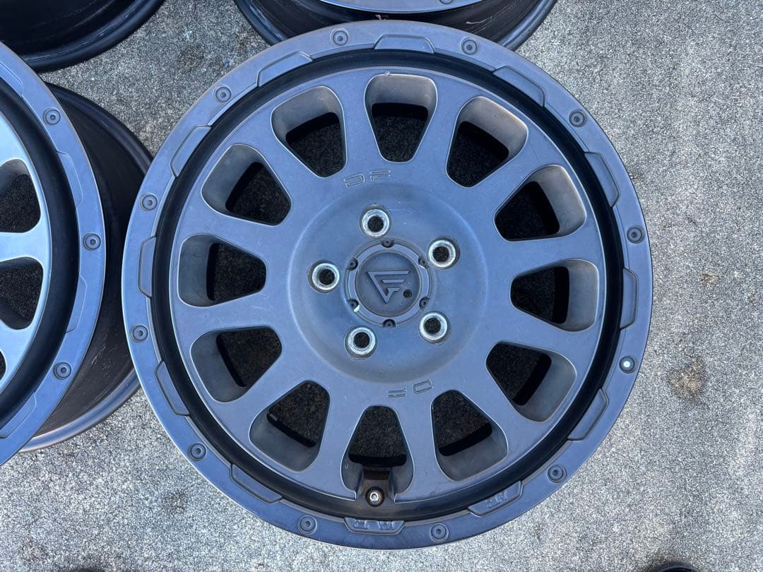 デルタフォースオーバル 16インチ ホイール4本セット