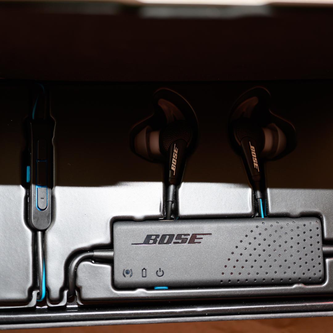【未使用】Bose QuietComfort 20 NC