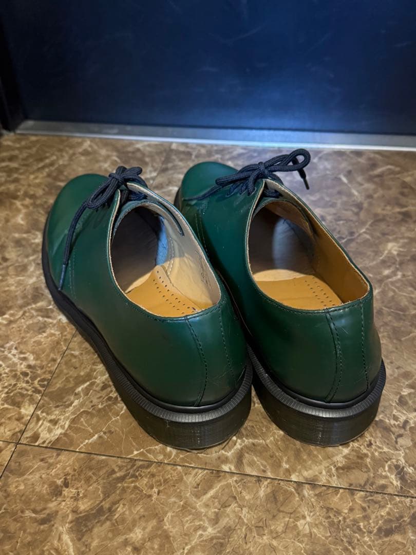 ドクターマーチン 3ホール グリーン