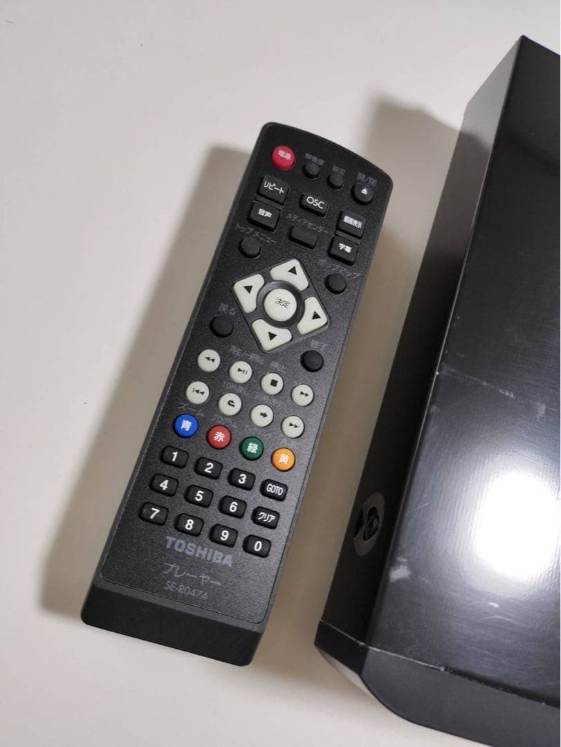 TOSHIBA REGZA ブルーレイディスクプレーヤーとHDMIケーブル