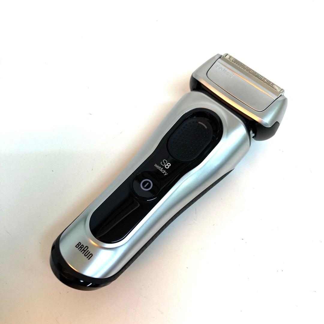 B290-21 Braun S8 wet&dry 電気シェーバー　コード欠品